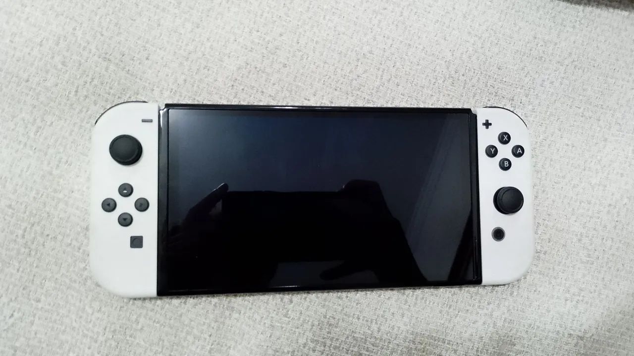? Nintendo Switch OLED + 8 Jogos ? Excelente Estado!