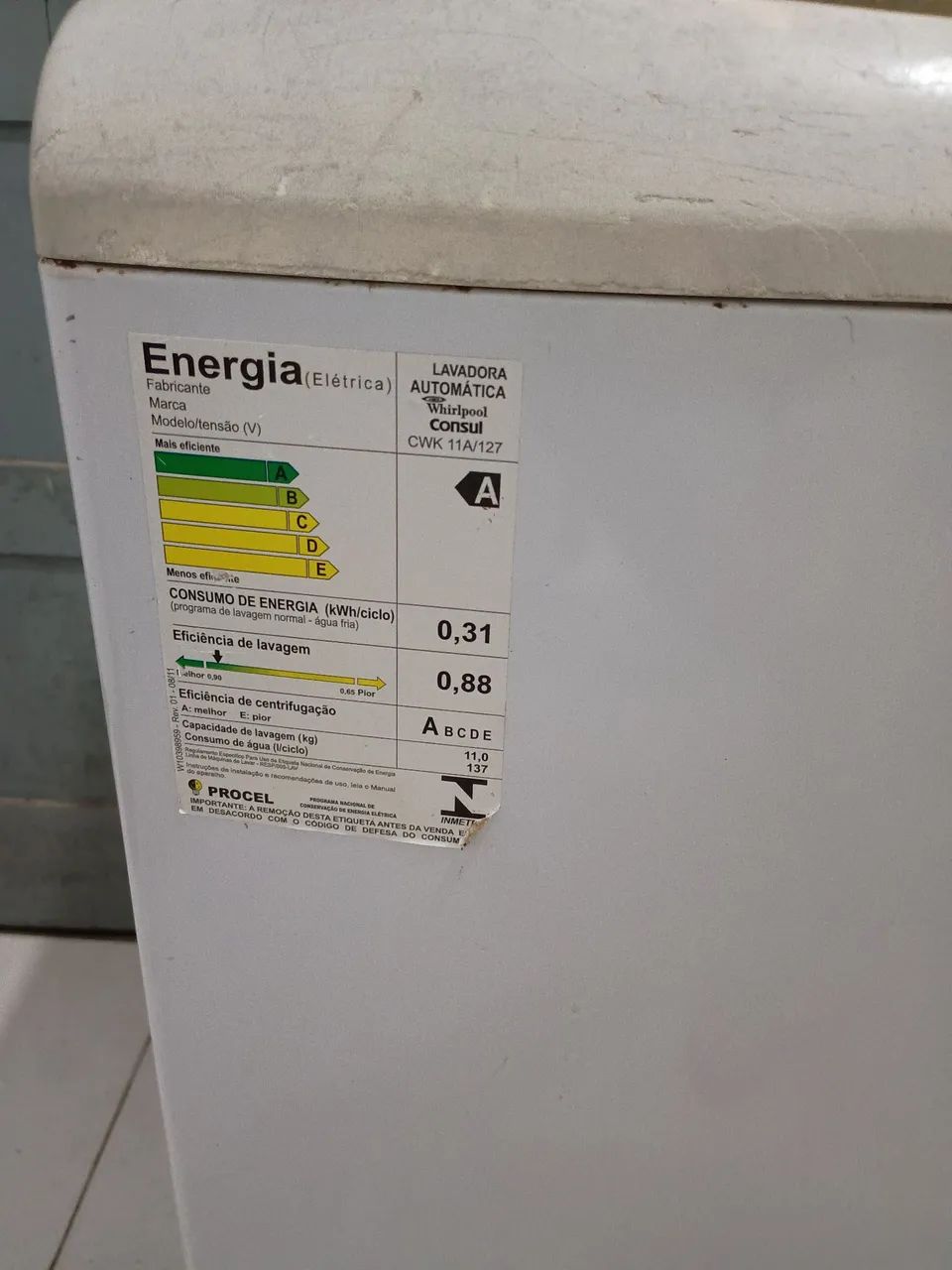 Máquina de lavar com defeito no painel 