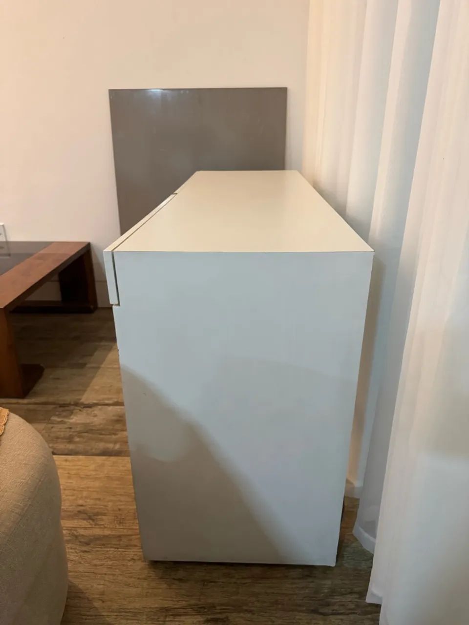 Mesa escrivaninha branco com 2 gavetas  - Foto 4