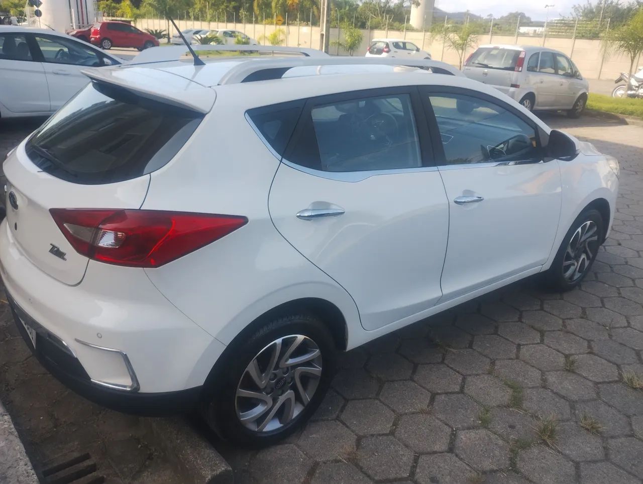 JAC T40 1.5 Jet Flex 16V 5P Mec. 2020 - Foto 3