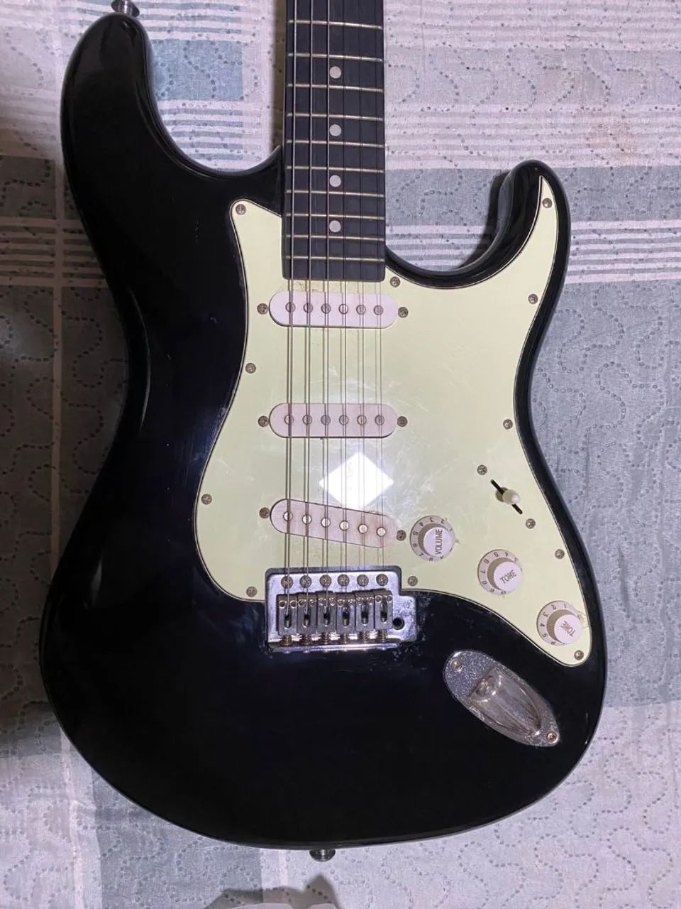 Guitarra - Foto 2