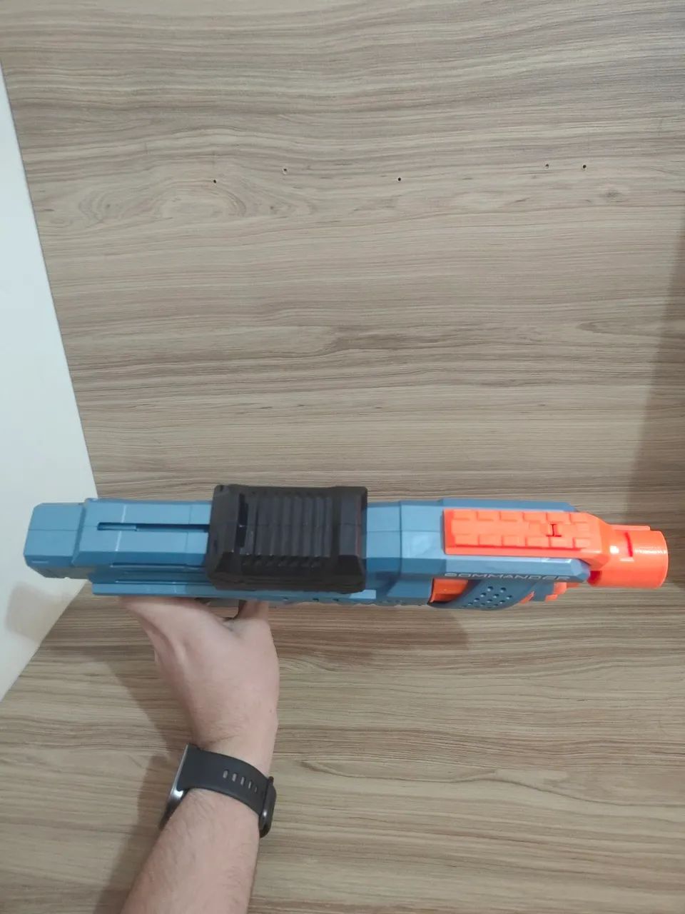 Nerf Elite 2.0 COMMANDER muito nova - Foto 3