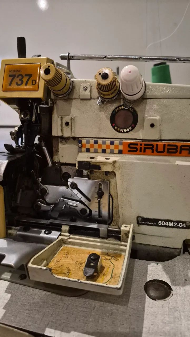 Máquina overloque industrial  - Foto 4