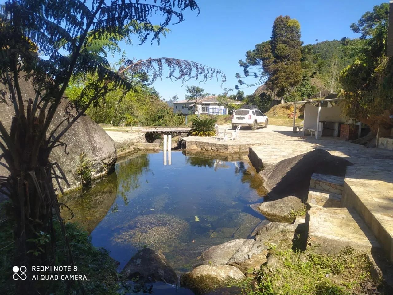     Chácara com casa de campo a venda nascente e excelente localização 