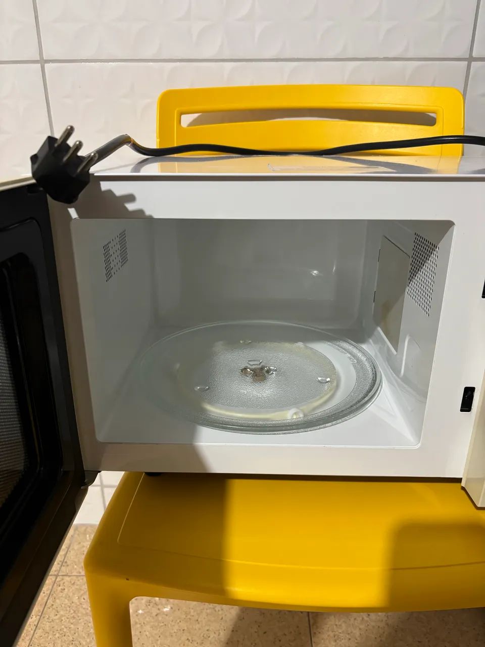 MICRO ONDAS ELECTROLUX  - Foto 2