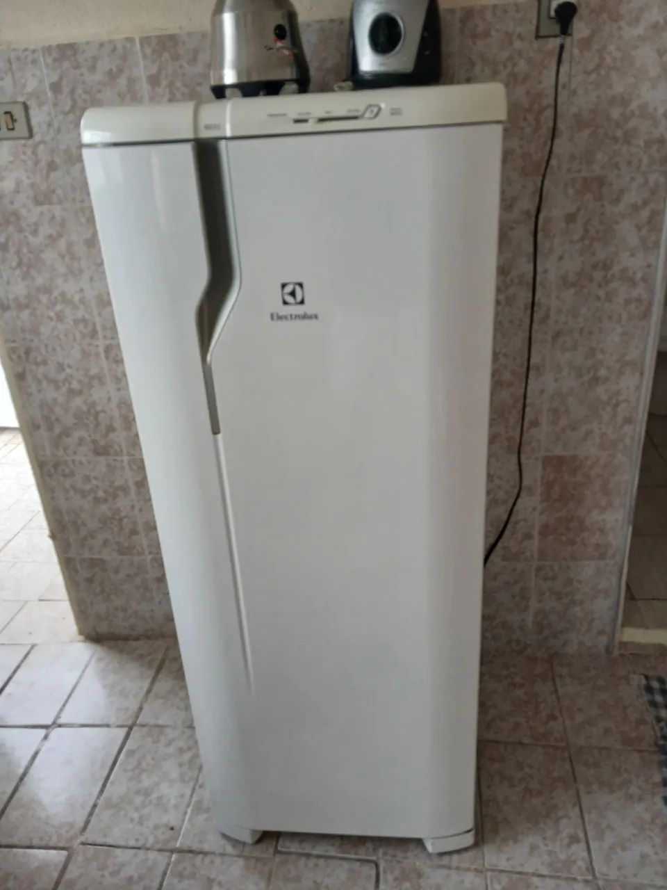Geladeira Electrolux RE31