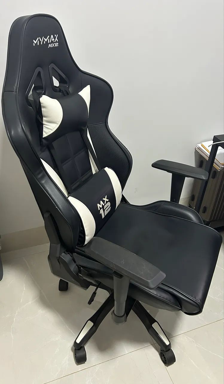 Gaming chair
