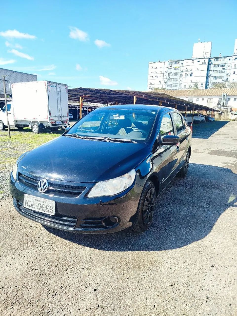 Volkswagen Voyage VOYAGE 1.0/1.0 City Mi Total Flex 8V 4p 2011