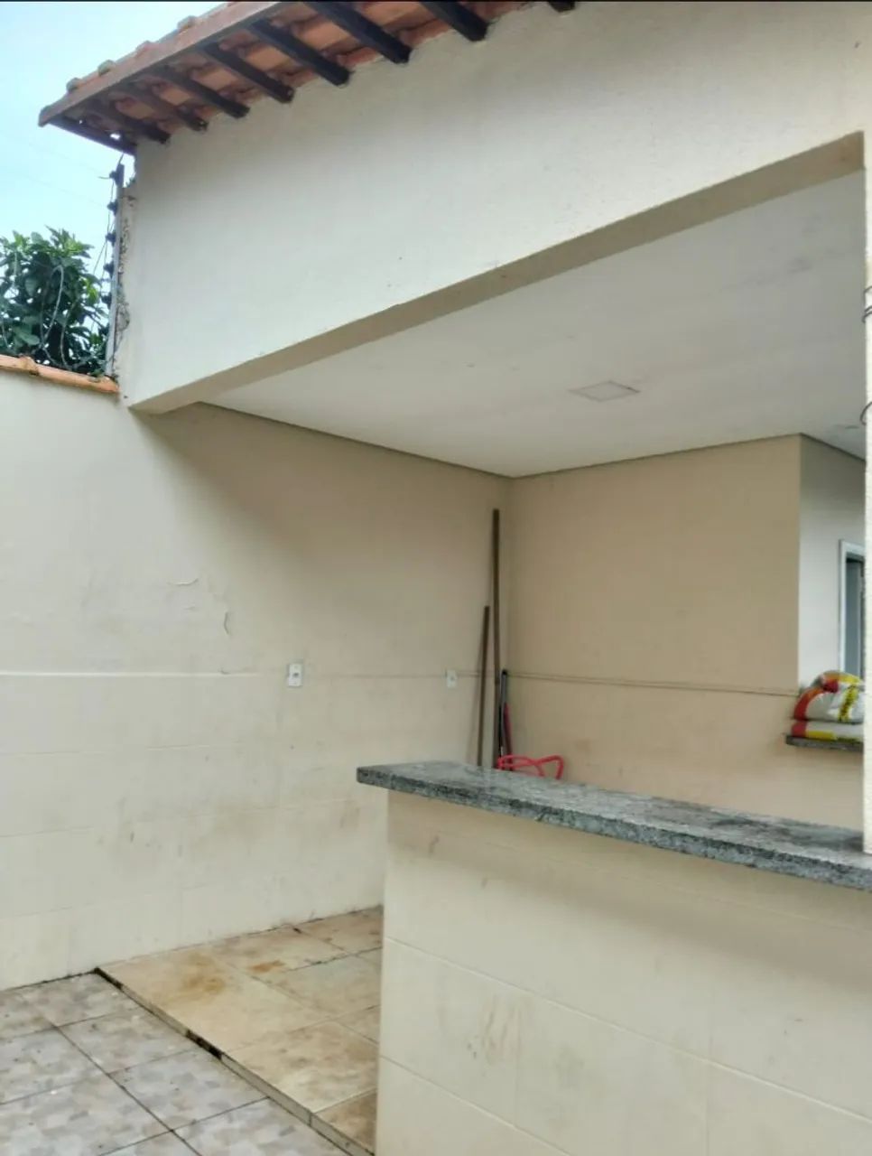 Alugo essa casa  mobiliada. - Foto 2