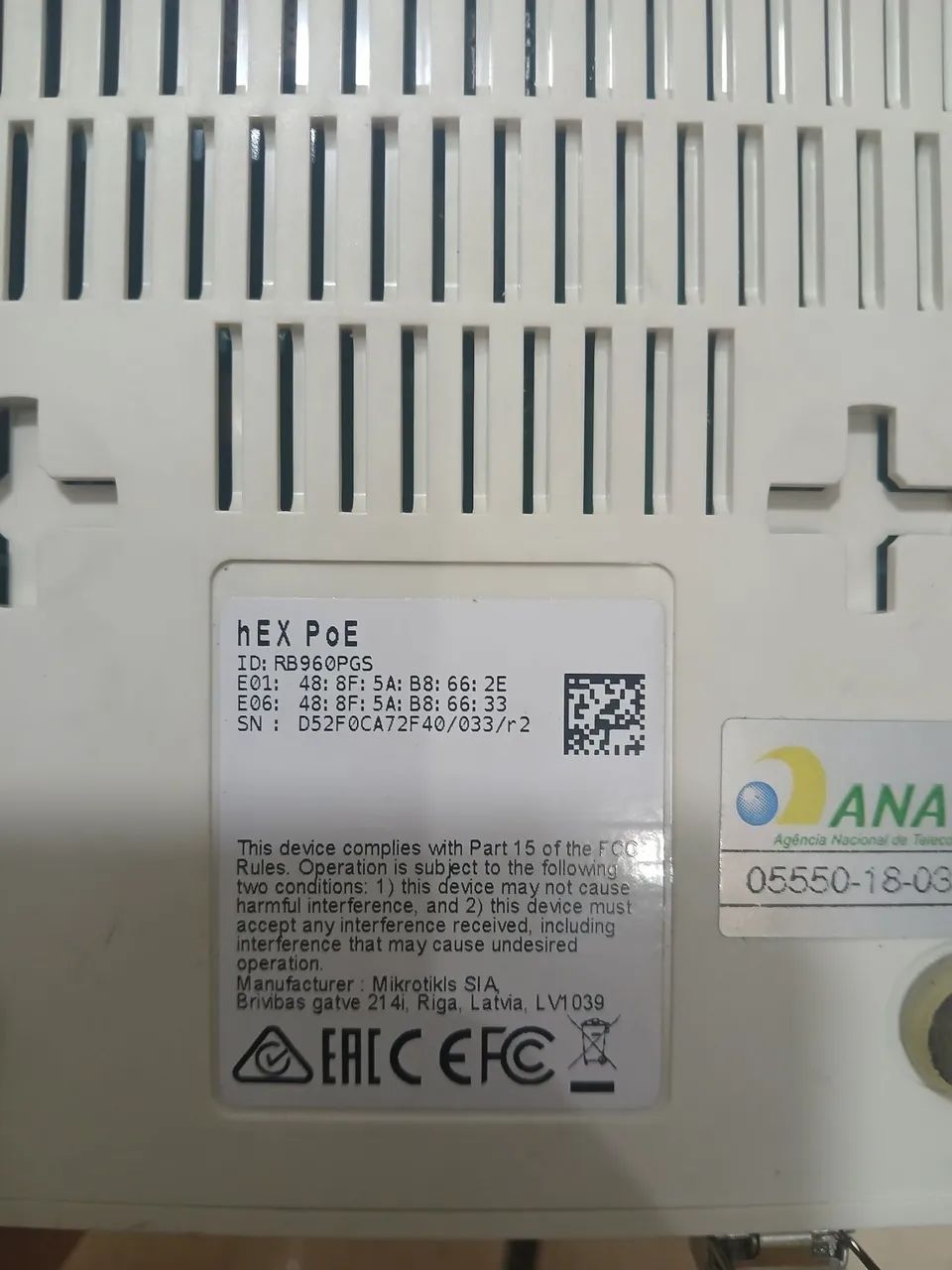 Mikrotik 5 portas RB960PGS com gbic - Foto 4