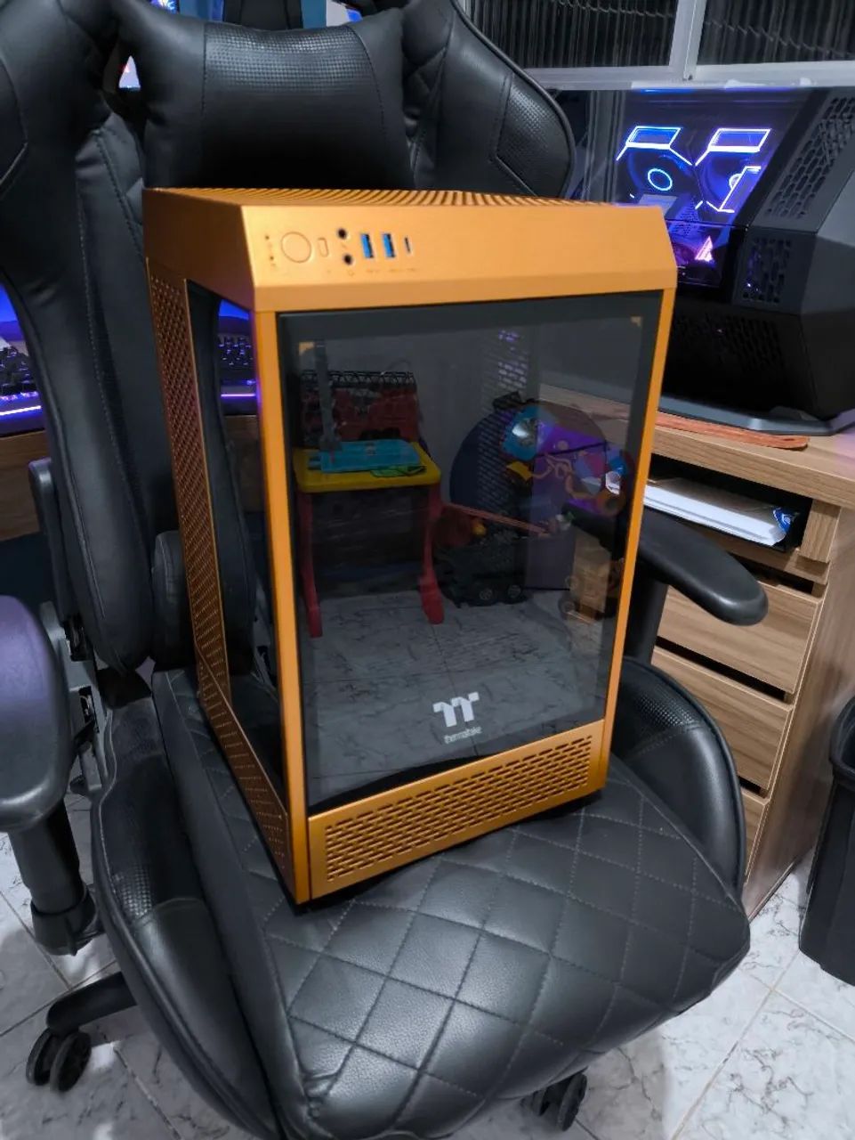 GABINETE THERMALTAKE TOWER 100 - Foto 2