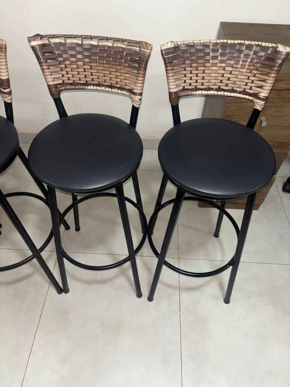 Kit 4 Banquetas Altas para Balcão - Foto 3