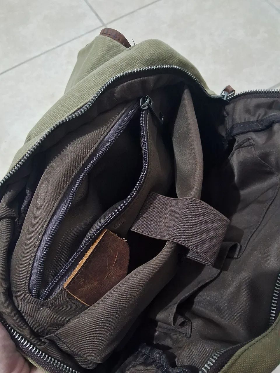 Mochila lona e couro - Foto 4