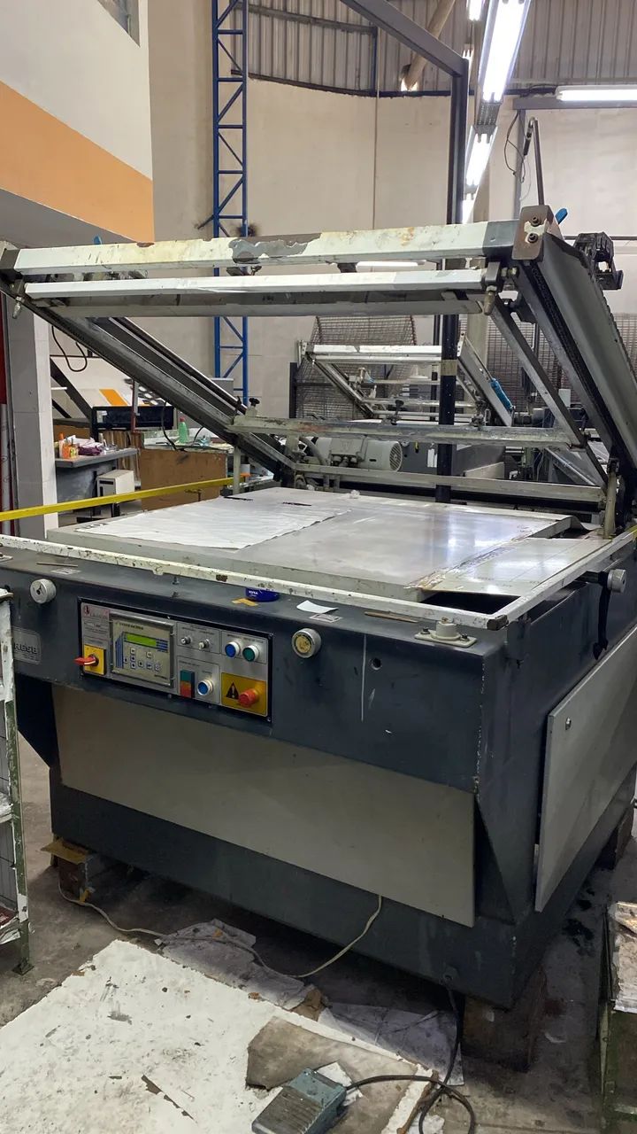 Máquina para serigrafia Larese 