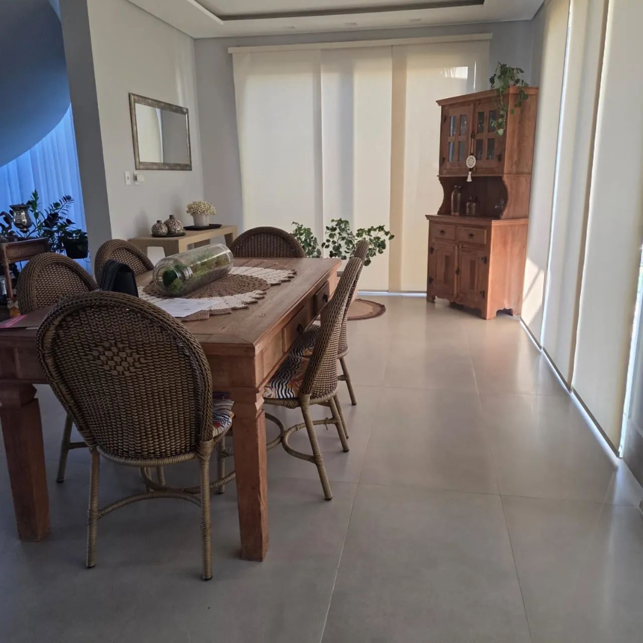 Mesa de Madeira de Demolição vinda de MG com 6 cadeiras - Foto 4
