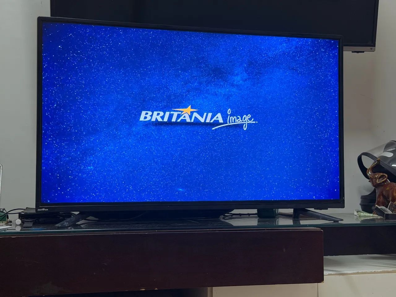 Tv Britânia 40 polegadas 