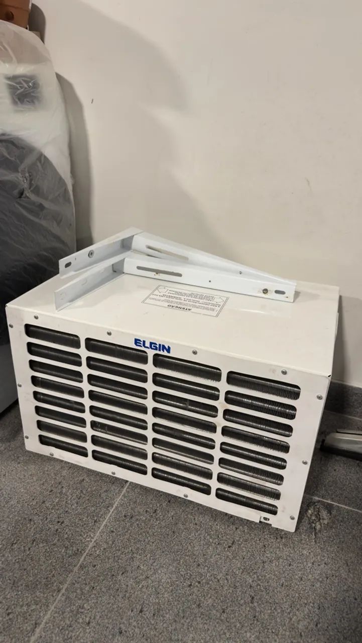 Condensadora Elgin Split Frio 12000 btus para Adega