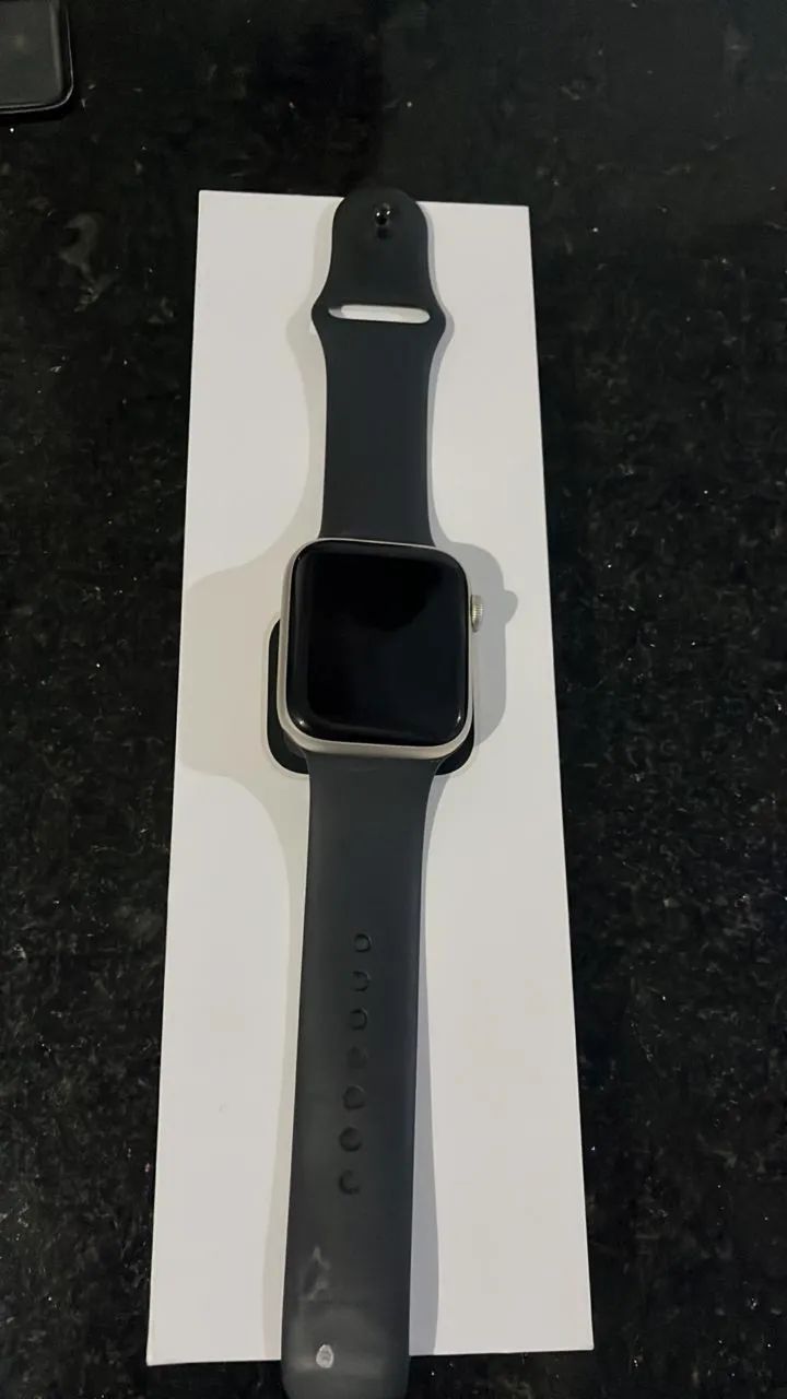 Apple Watch SE GPS - 44mm