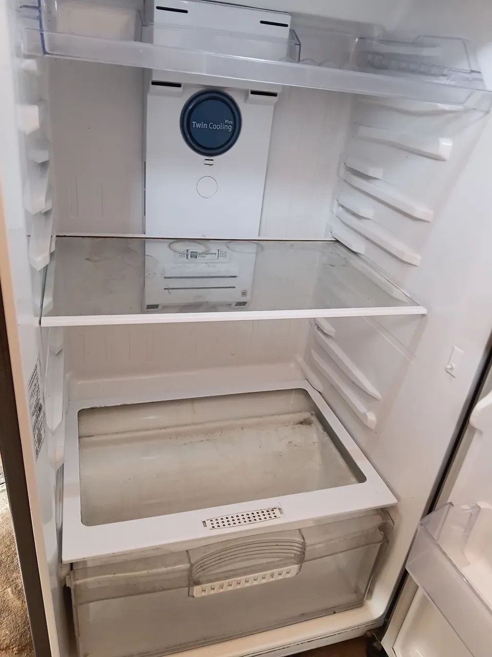 Vendo Geladeira com entrega grátis  - Foto 6