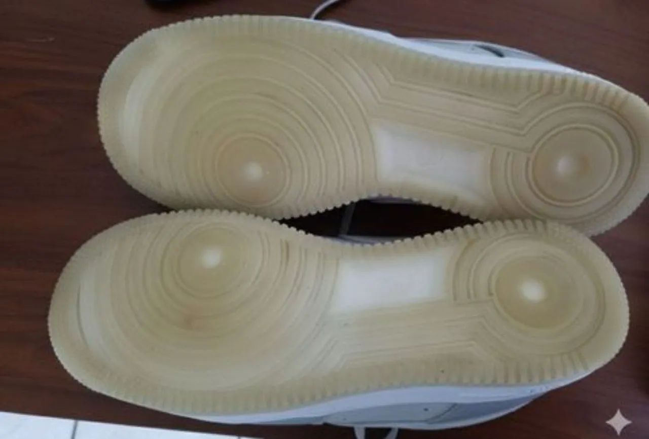Nike Air Force 1' 07- Tamanho 40 - Foto 3