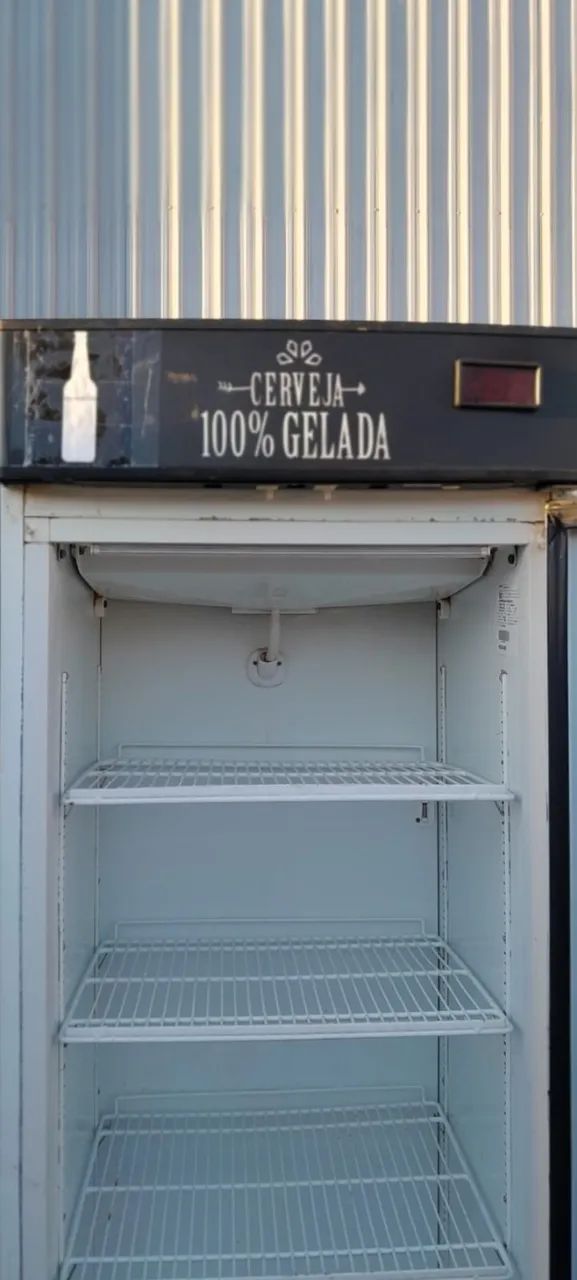 Cervejeira usada cervejas  bem gelada controlador digital  - Foto 4