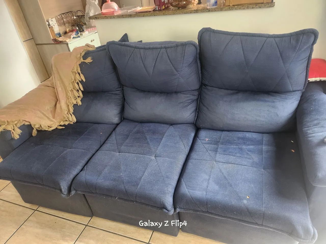 Sofa retratil 3 lugares - Foto 3