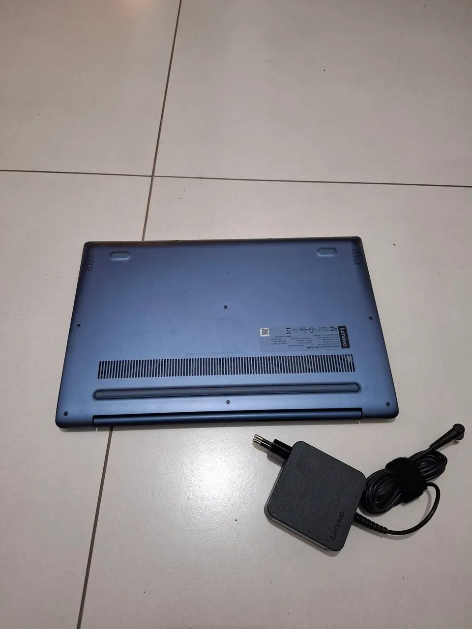 Notbook empresarial lenovo  - Foto 2