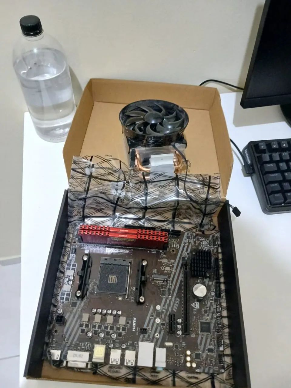 A520M-A Pro + 8gb ddr 3000Mhz + Cooler Master Hyper t20