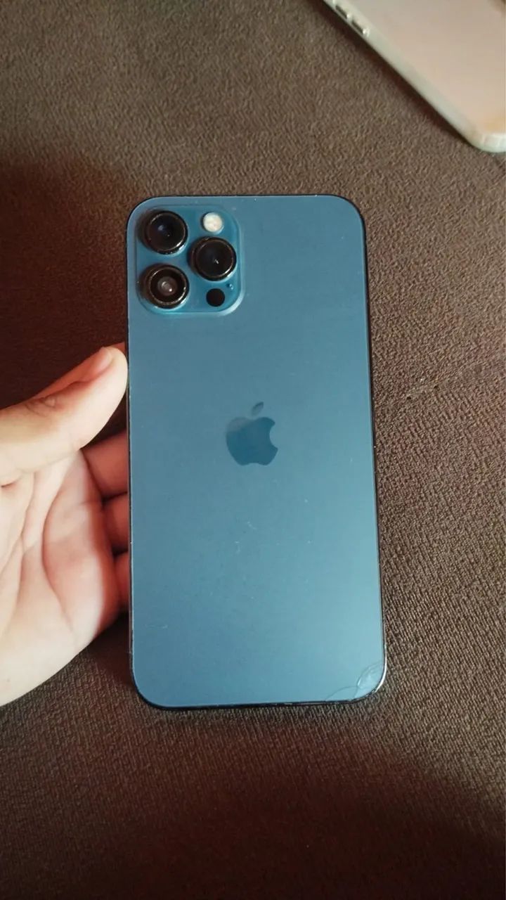 Troco iPhone 12 Pro Max  - Foto 4