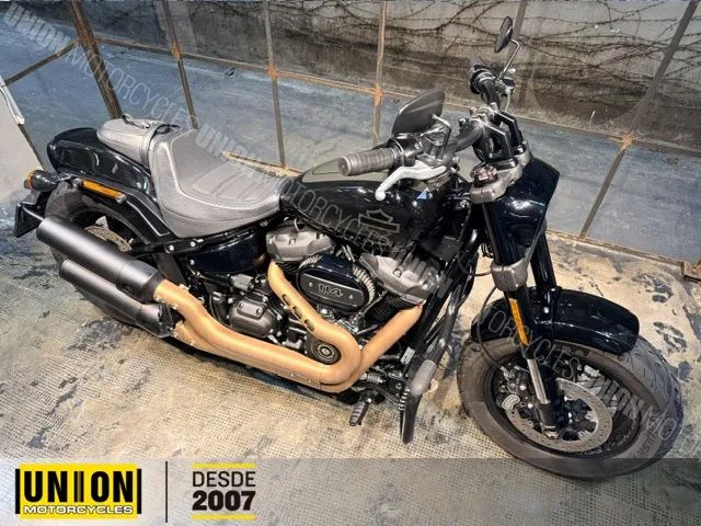HARLEY-DAVIDSON SOFTAIL FAT BOB 114 - Foto 3