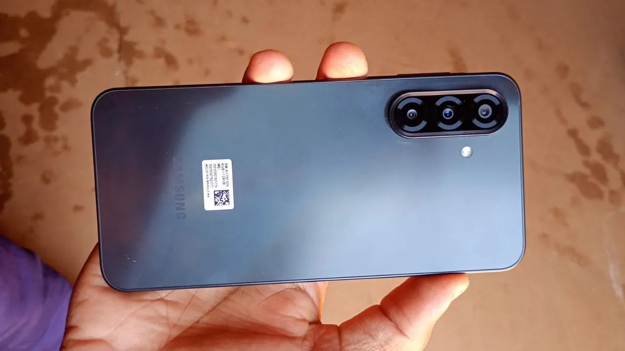 Samsung A17 - Foto 4