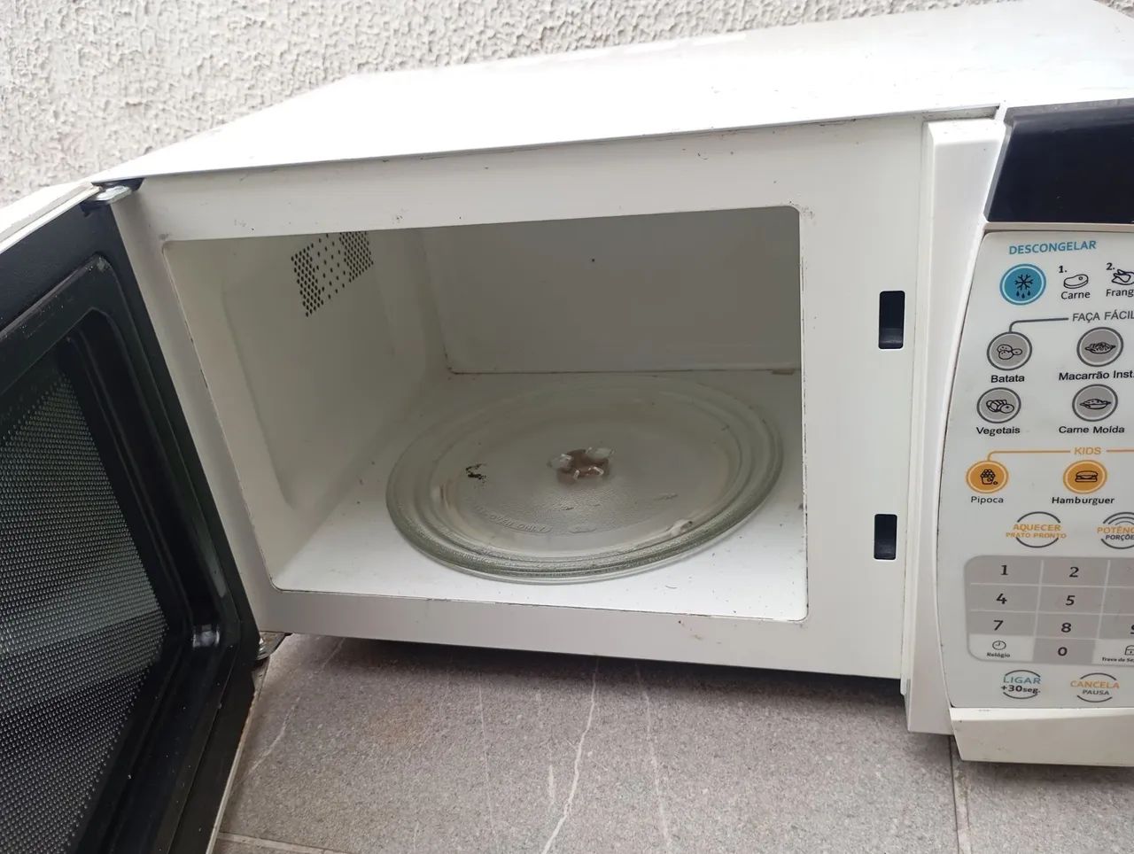 Microondas Electrolux 20 litros  - Foto 3