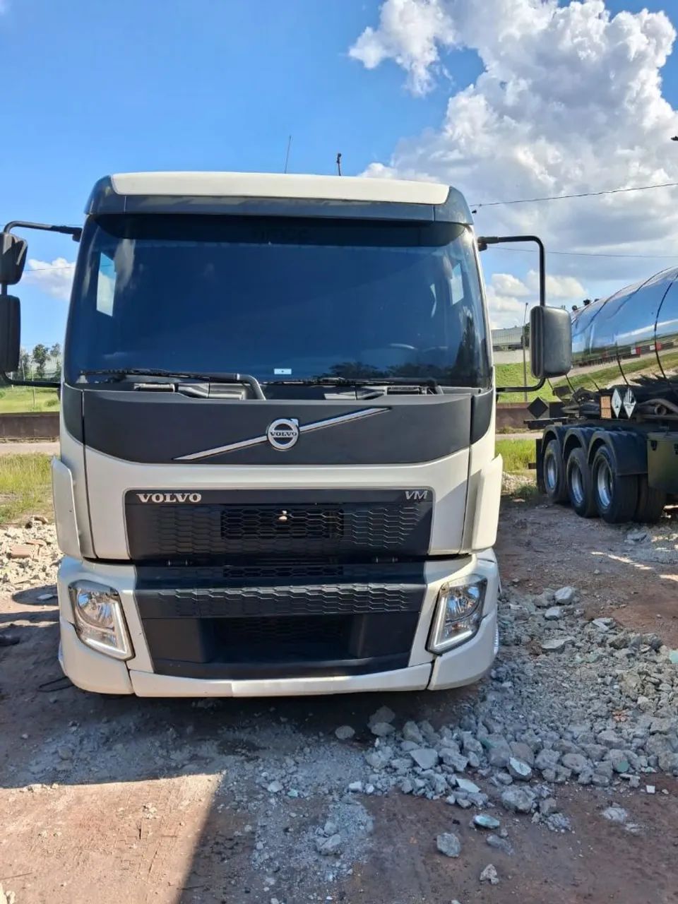 Vm 330 8x2 - 2022 no chassi - Foto 2