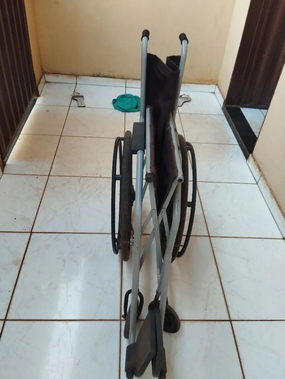 Cadeira de rodas - Foto 5