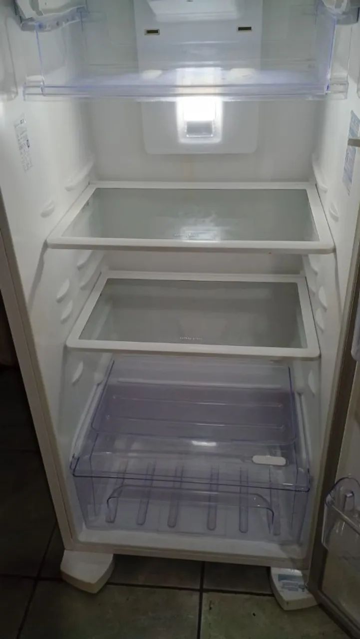 Geladeira Eletrolux Frost Free 850 - Foto 4