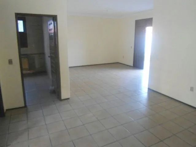 Casa comercial para alugar no Luciano Cavalcante com 4 quartos e 10 vagas. - Foto 5