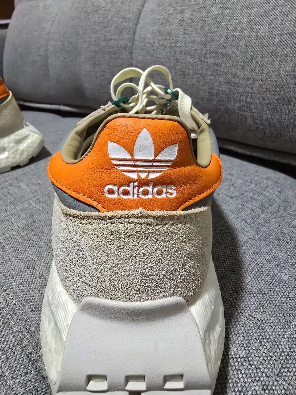 Tênis Adidas Retropy E5 Original - Foto 5