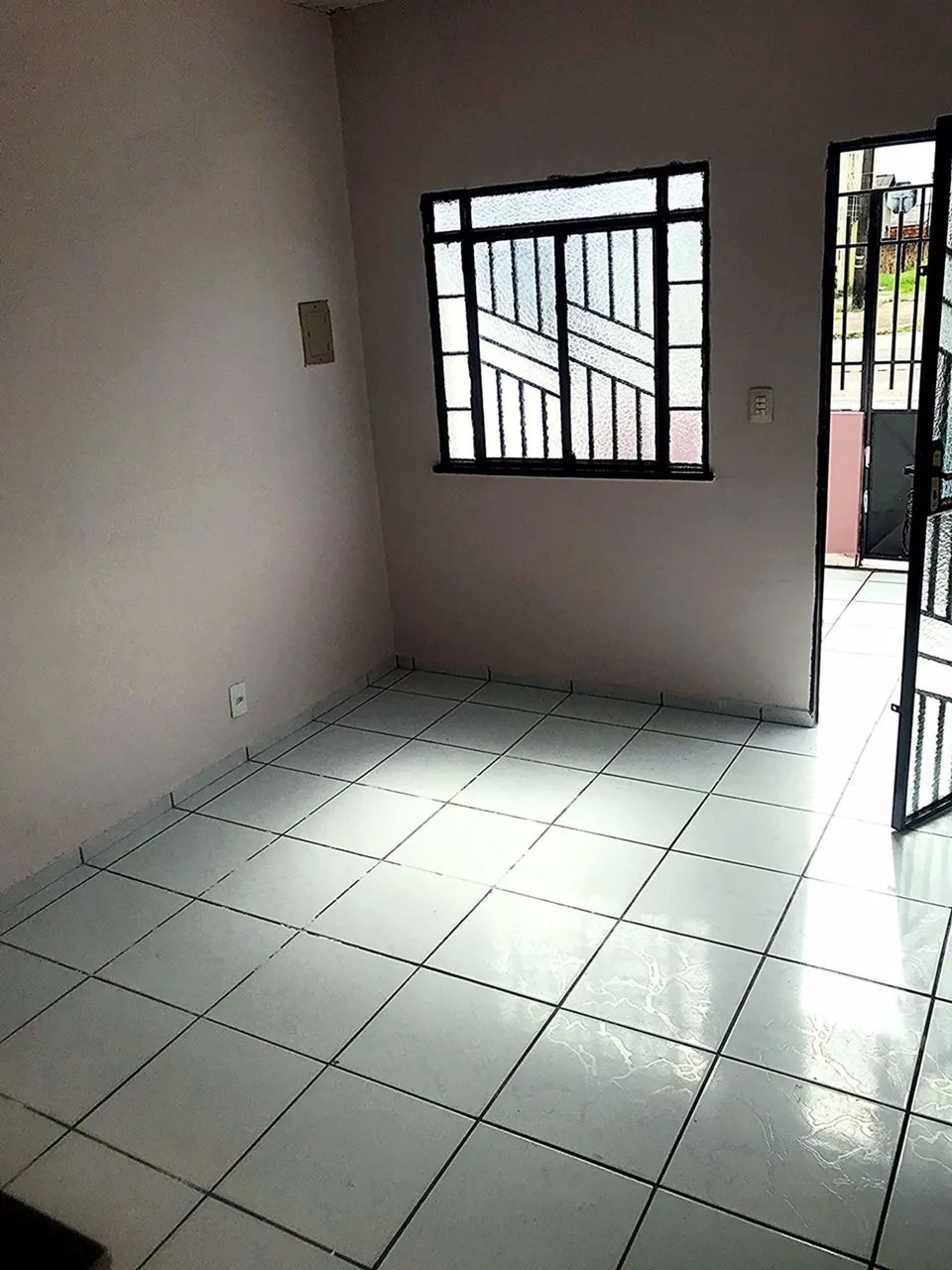 ALUGA-SE CASA NO CONDOMÍNIO AMAJARI I - Foto 3