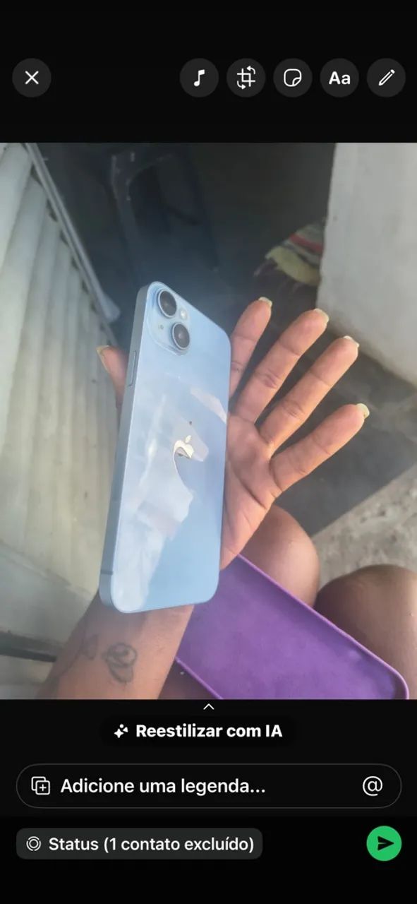 Celular iPhone 14 Plus simi novo todo original 