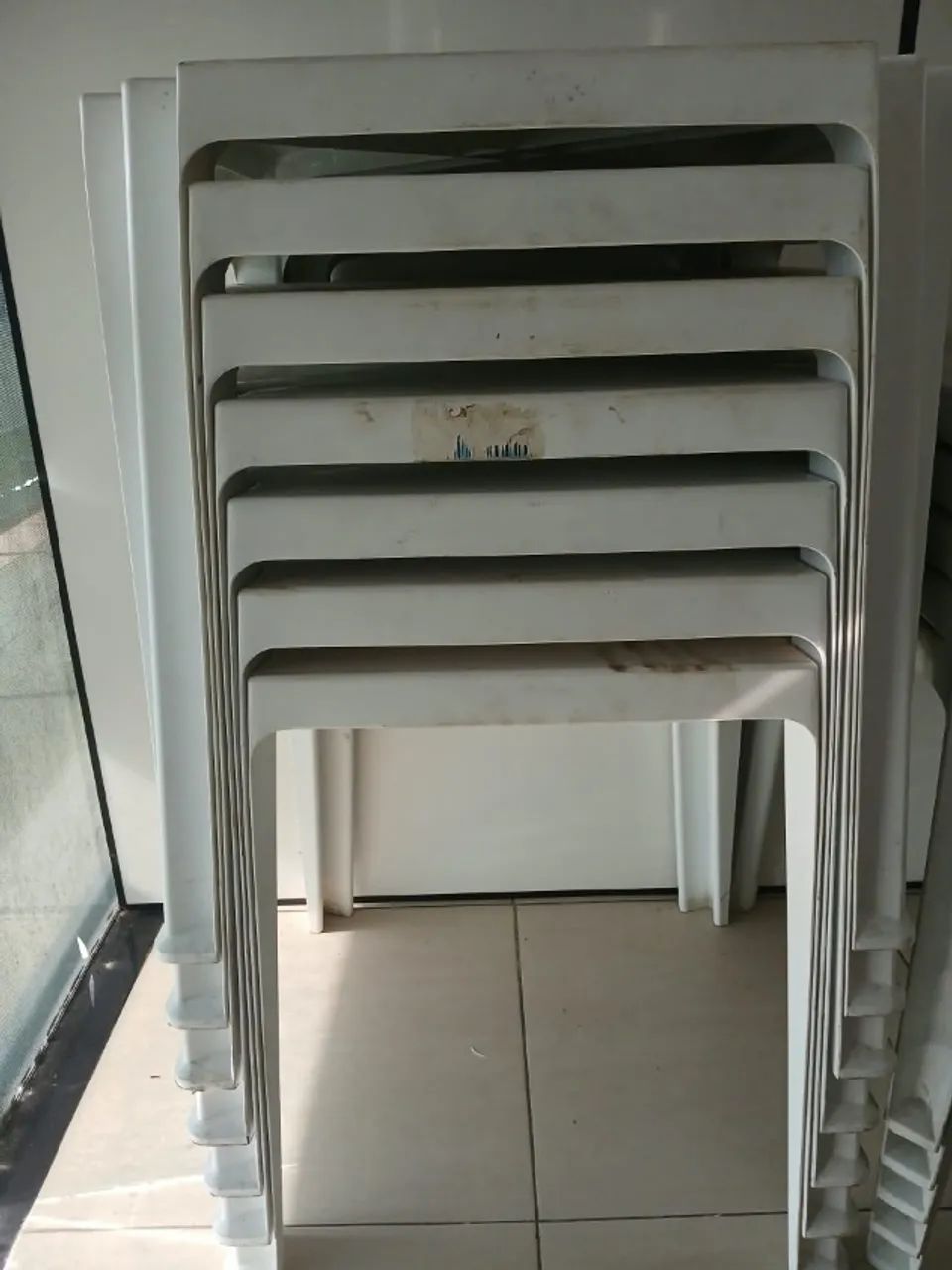 12 mesas de plástico - Foto 2