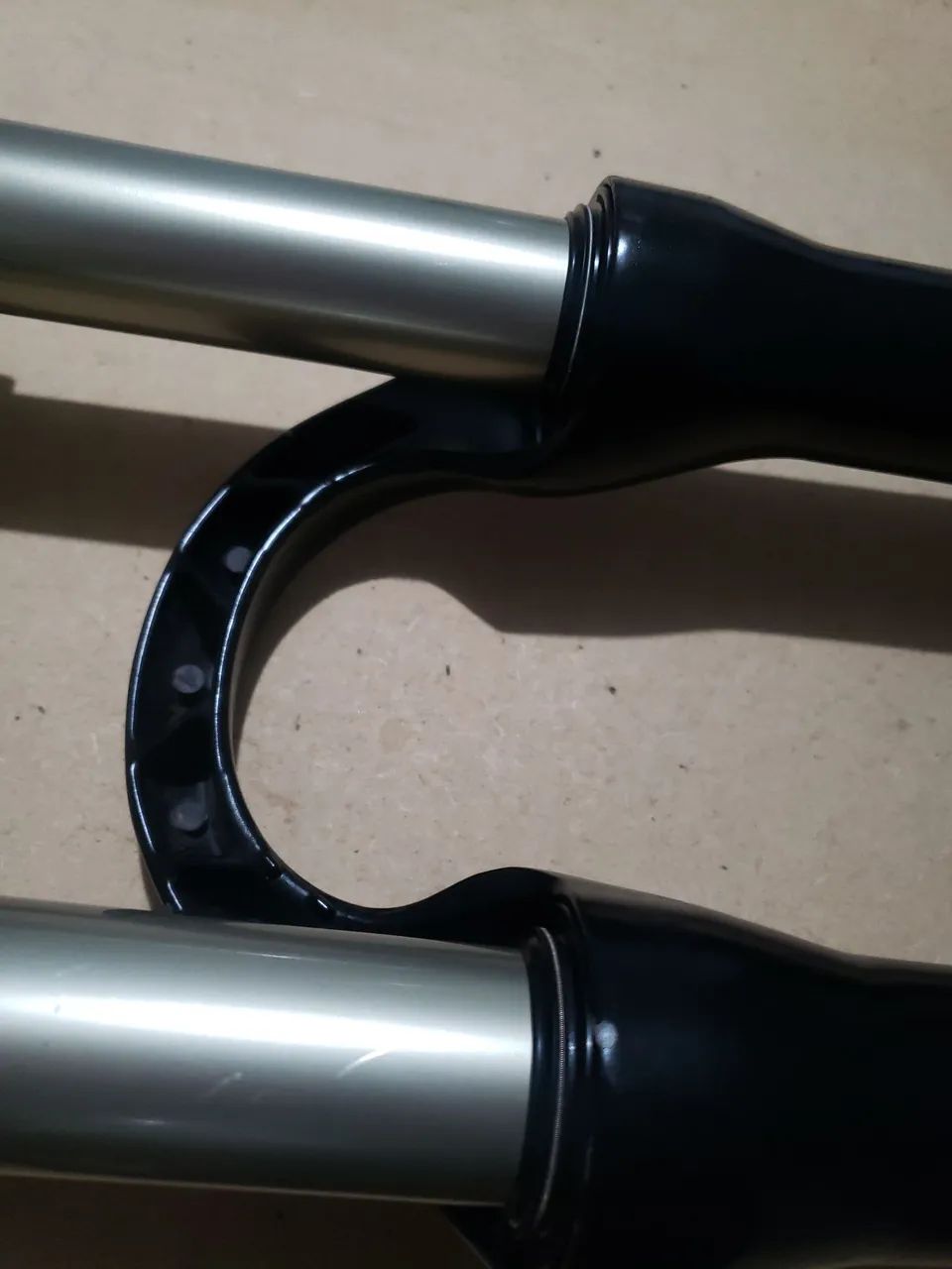 Suspensão Rockshox Pike 409 Dj dirt jump aro 26 - Foto 5