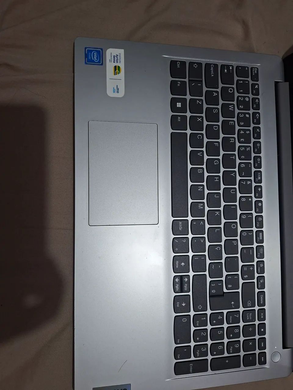 Notebook Lenovo 15IGL7 - Foto 2