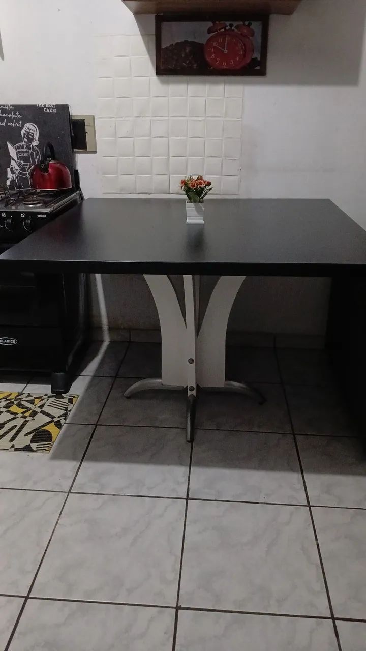 Vendo mesa para 4 cadeiras  - Foto 2