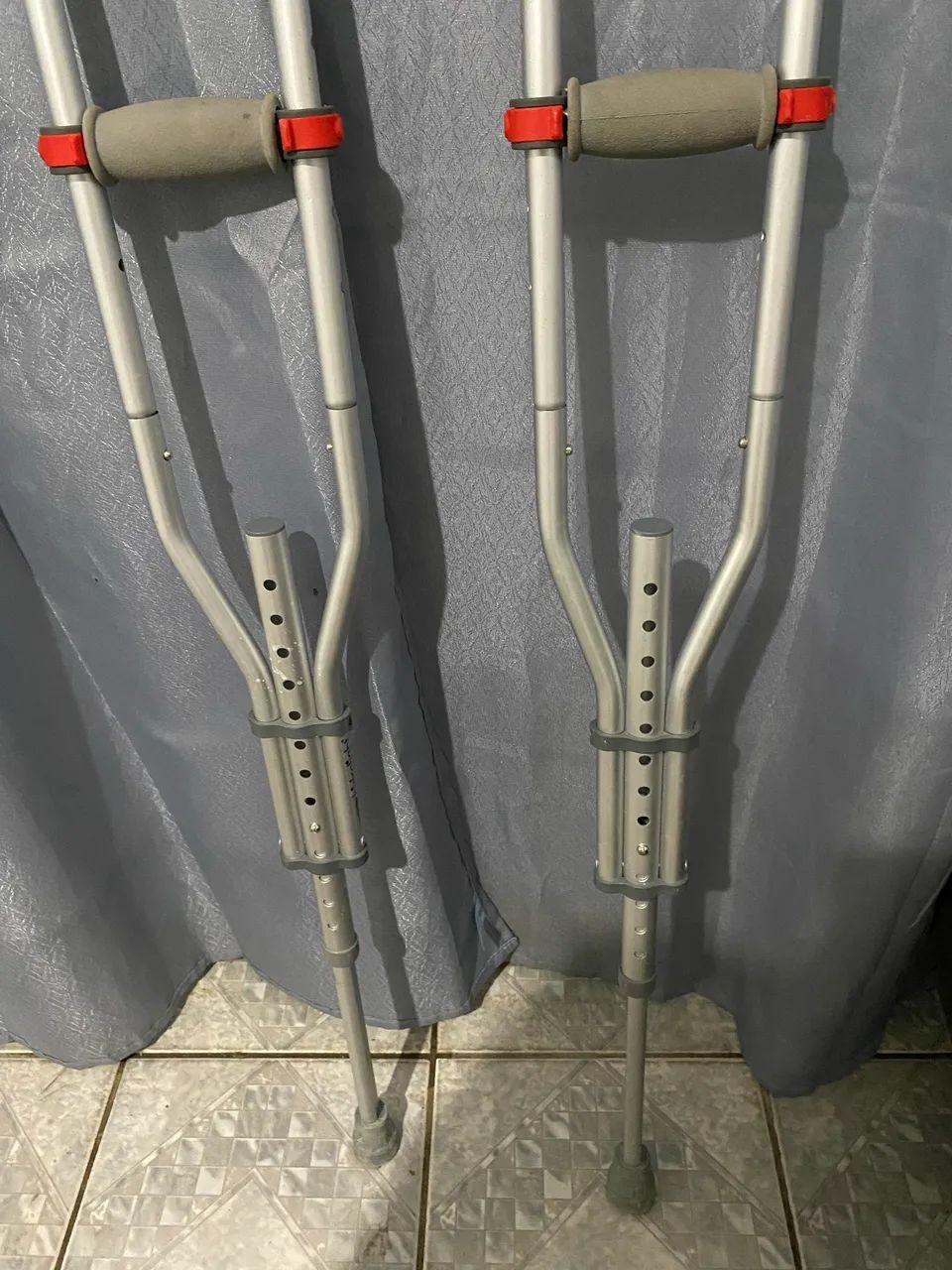 Par de muletas 3 em 1