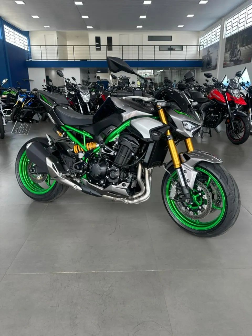 Z900 R EDITION 2026 - Foto 3