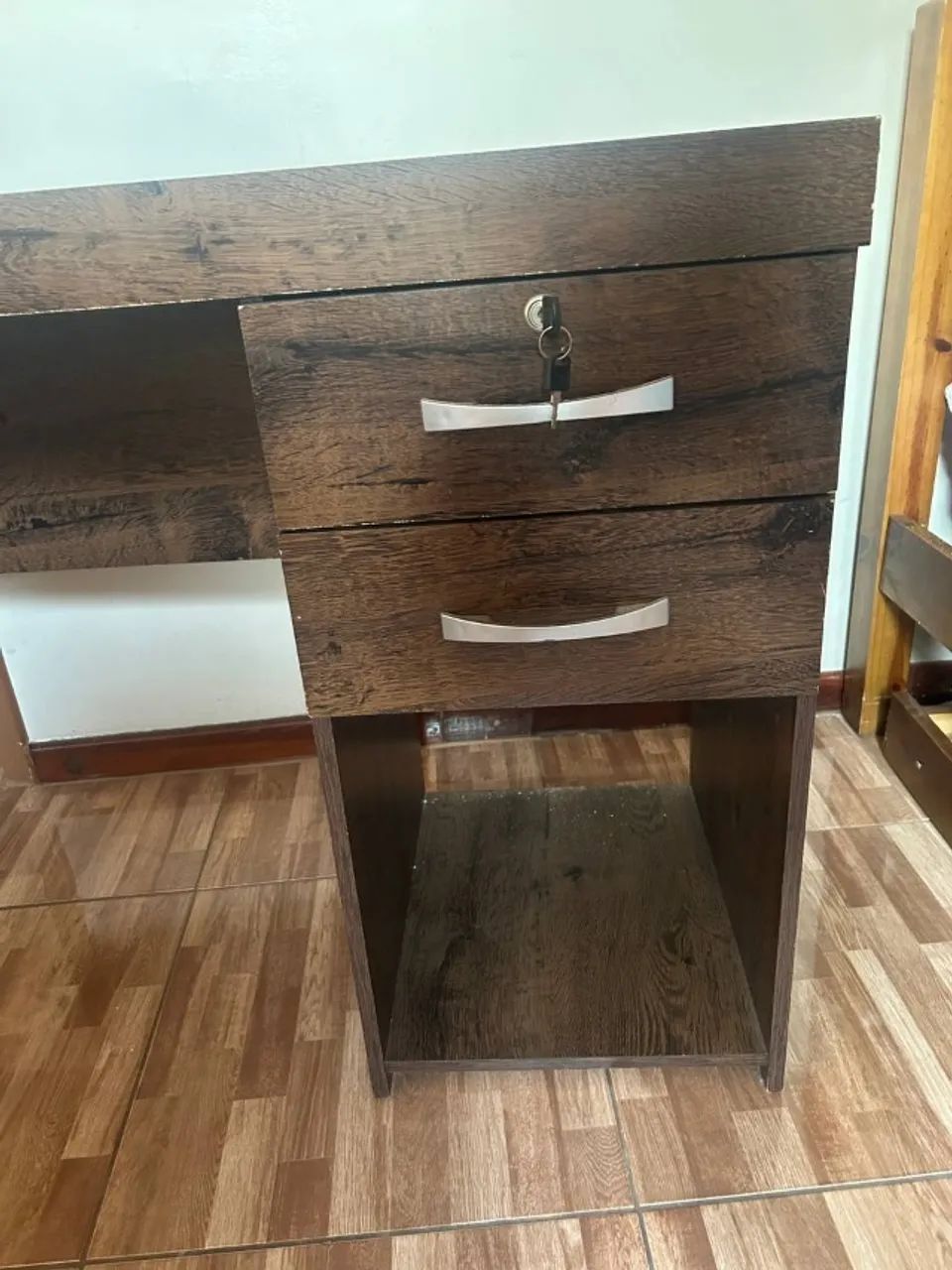 Mesa de escritório - Foto 4