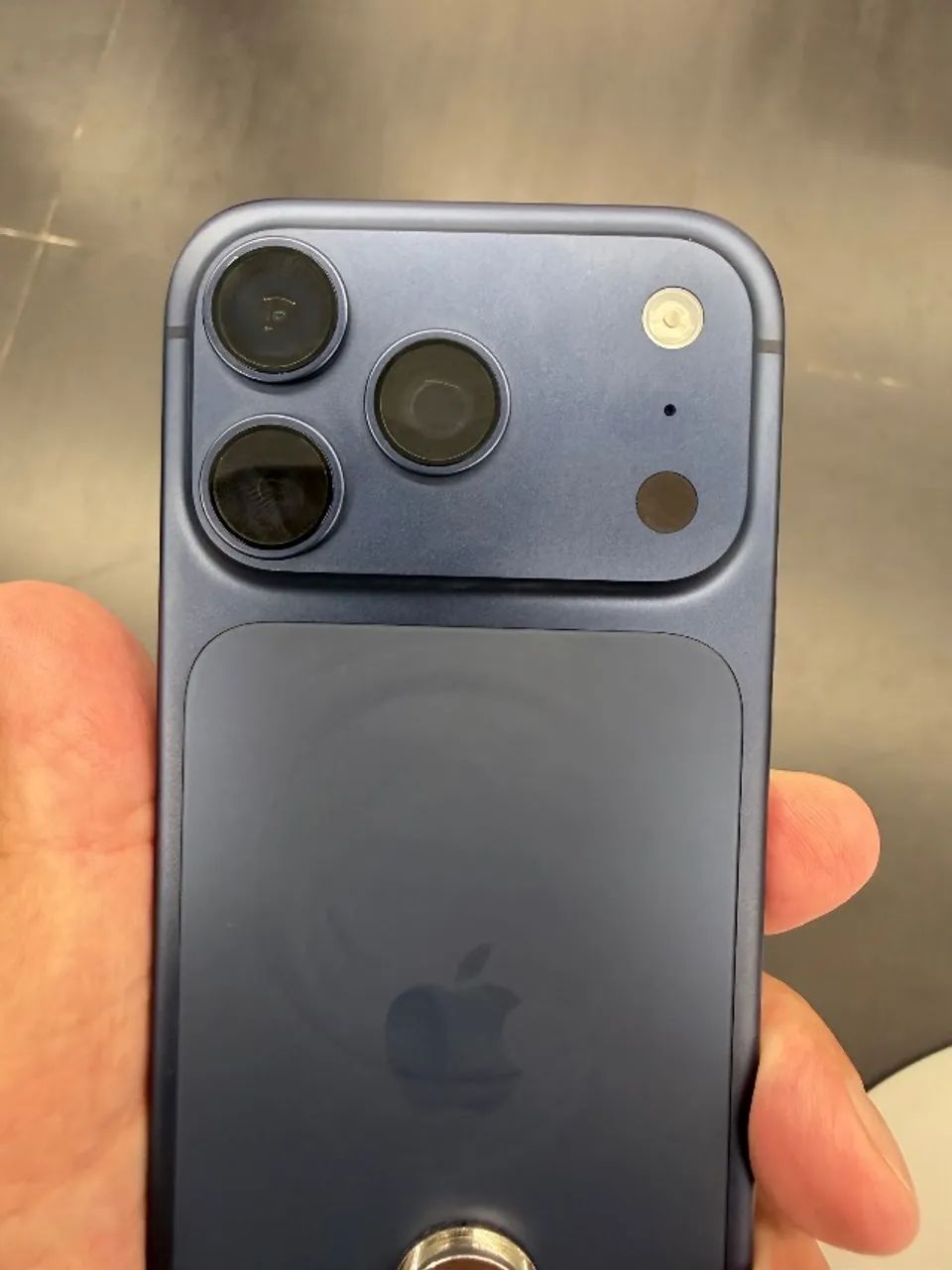 iPhone 17 PRO MAX 256 BAT?100% - Foto 4