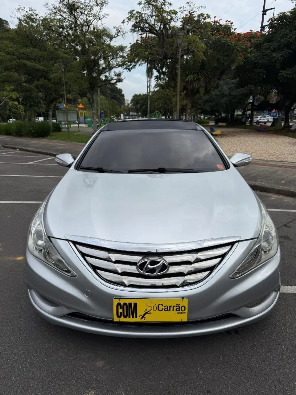 Hyundai Sonata 2012