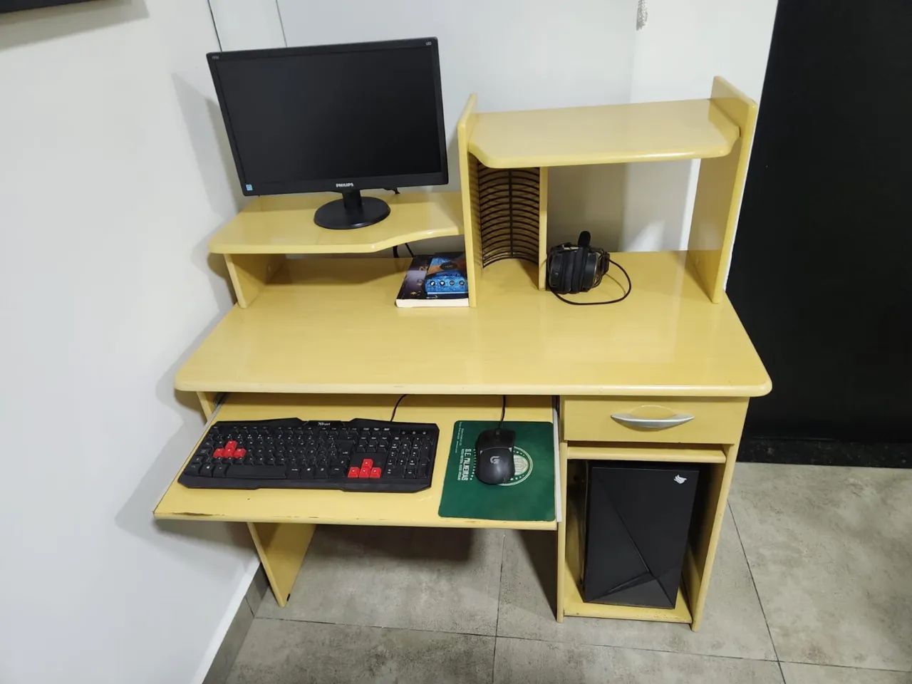 Computer Desk433925577035622400