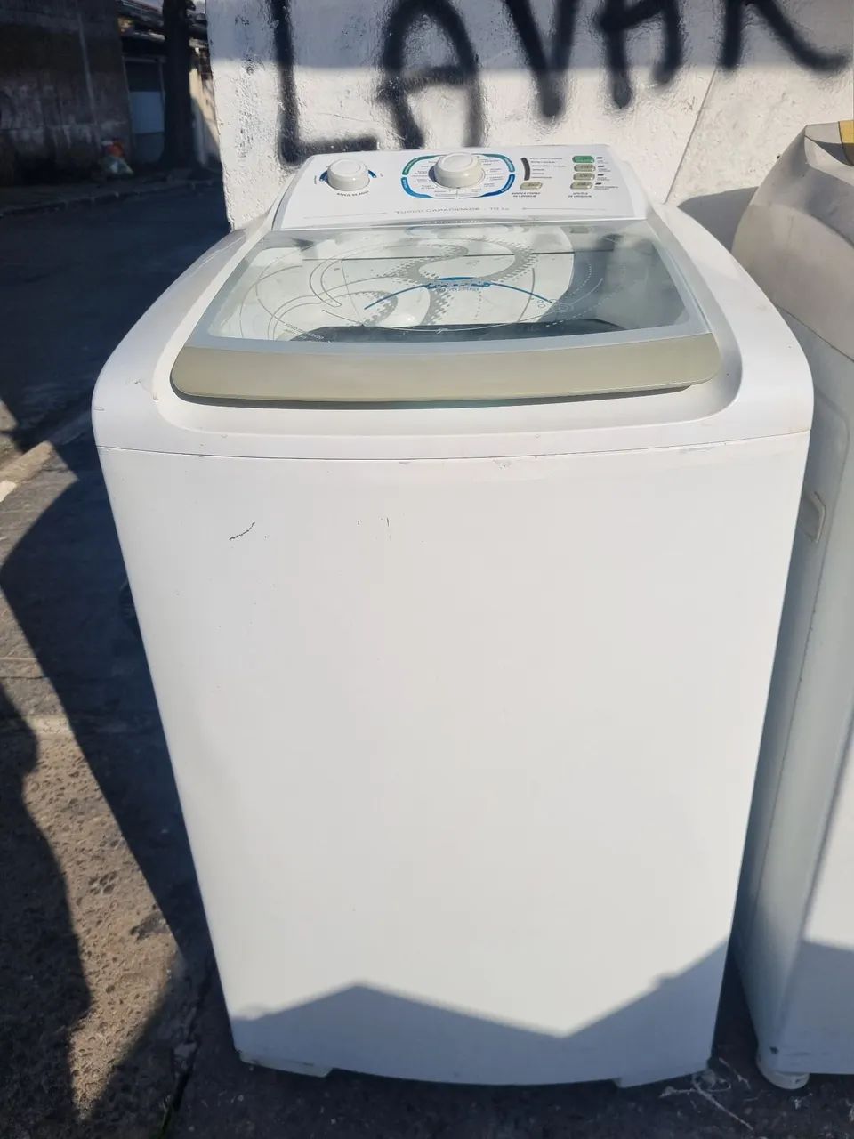 Máquina de lavar Eletrolux 10 quilos  - Foto 3